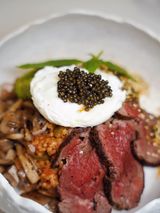 牛肉鱼子酱波奇饭｜鲜到上头